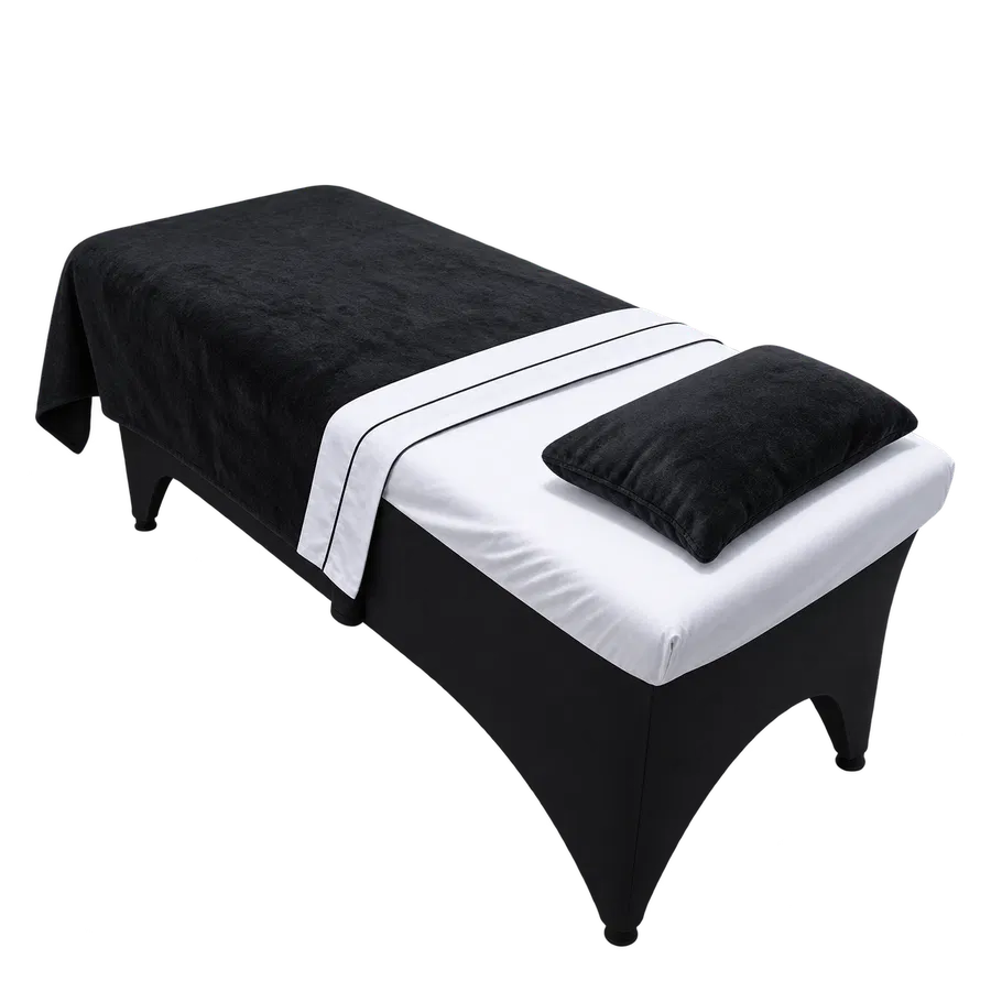 Juego Textil Negro y Blanco con Cojín